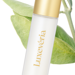 Luxevéria Lip Care Essence Oil